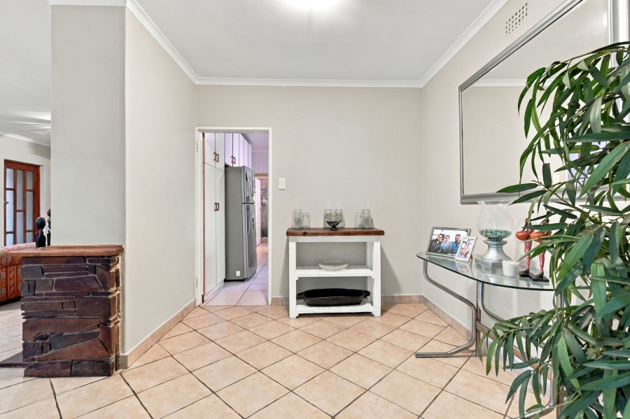 3 Bedroom Property for Sale in Plumstead Western Cape